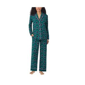 Room Service Green Women's Shawl Collar Pajama Set NWT